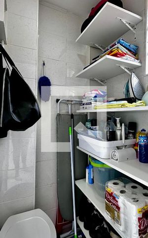 Apartamento à venda com 70m², 2 quartos e sem vaga Apartamento à venda com 70m², 2 quartos e sem vagaBanheiro de Serviço