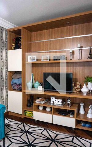 Casa para alugar com 660m², 4 quartos e 3 vagasSala de TV