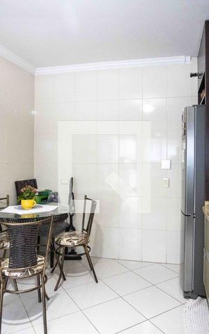 Casa para alugar com 660m², 4 quartos e 3 vagasCozinha