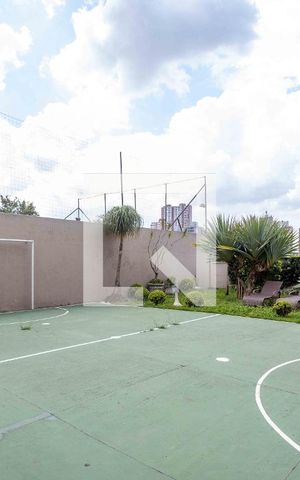 Casa para alugar com 660m², 4 quartos e 3 vagasQuadra Esportiva