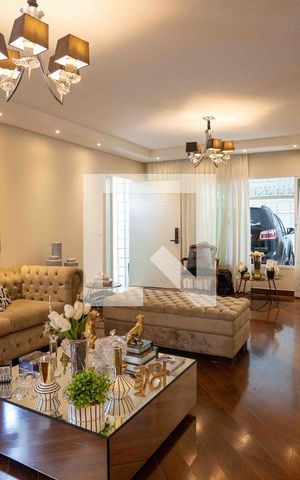 Casa para alugar com 660m², 4 quartos e 3 vagasSala de Estar