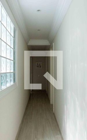 Casa para alugar com 660m², 4 quartos e 3 vagasCorredor