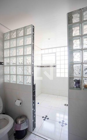 Casa para alugar com 660m², 4 quartos e 3 vagasBanheiro da Suíte 2