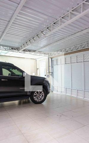 Casa para alugar com 660m², 4 quartos e 3 vagasGaragem