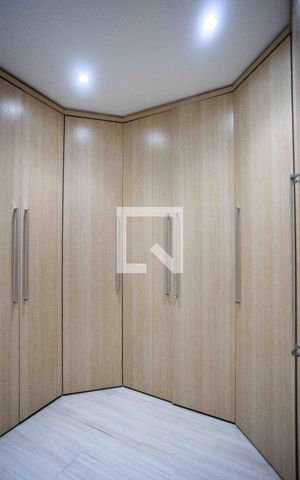 Casa para alugar com 660m², 4 quartos e 3 vagasCloset da suíte 2