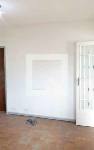 Casa à venda com 250m², 5 quartos e 1 vagaSala