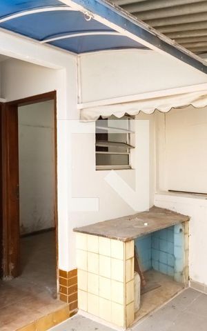Casa para alugar com 160m², 3 quartos e 2 vagas Casa para alugar com 160m², 3 quartos e 2 vagasEdícula