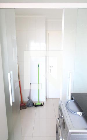 Apartamento à venda com 191m², 4 quartos e 4 vagasÁrea de Serviço