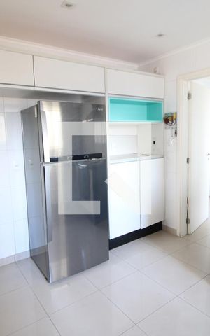 Apartamento à venda com 191m², 4 quartos e 4 vagasCozinha