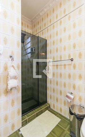 Casa à venda com 260m², 4 quartos e 1 vaga Casa à venda com 260m², 4 quartos e 1 vagaBanheiro Social