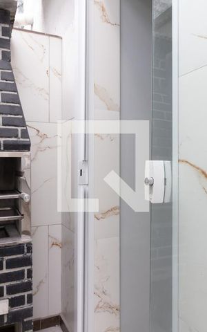 Casa à venda com 60m², 2 quartos e sem vaga Casa à venda com 60m², 2 quartos e sem vagaChurrasqueira
