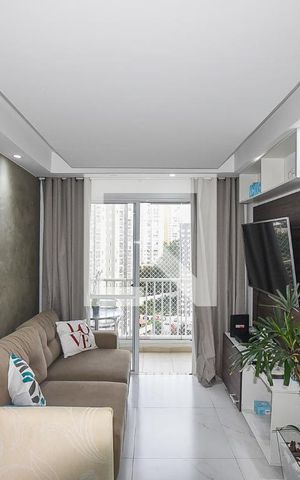 Apartamento à venda com 60m², 2 quartos e 1 vaga Apartamento à venda com 60m², 2 quartos e 1 vagaSala