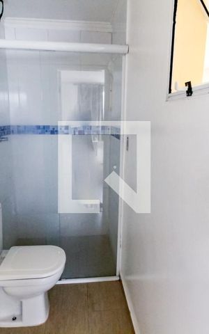Casa para alugar com 138m², 3 quartos e 3 vagas Casa para alugar com 138m², 3 quartos e 3 vagasBanheiro da Suíte 3