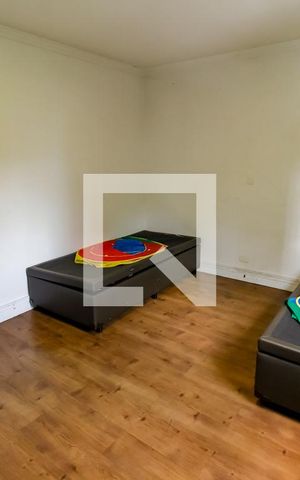 Casa para alugar com 138m², 3 quartos e 3 vagas Casa para alugar com 138m², 3 quartos e 3 vagasSuíte 2