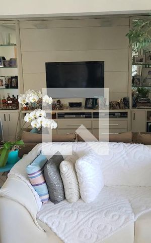 Apartamento à venda com 130m², 4 quartos e 3 vagas