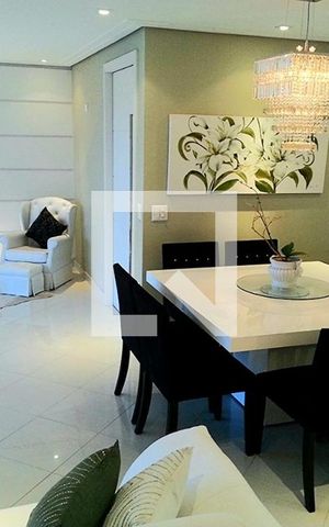 Apartamento à venda com 130m², 4 quartos e 3 vagas