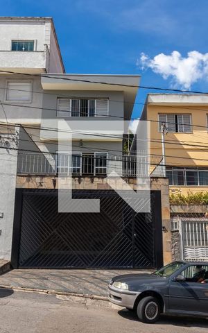 Casa à venda com 160m², 4 quartos e 2 vagasFachada