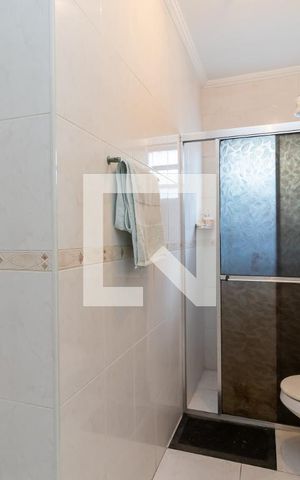Casa à venda com 160m², 4 quartos e 2 vagasBanheiro 2