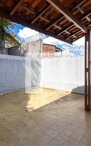 Casa à venda com 160m², 4 quartos e 2 vagasÁrea de Serviço