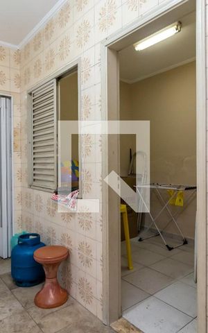 Casa à venda com 160m², 4 quartos e 2 vagasÁrea de Serviço