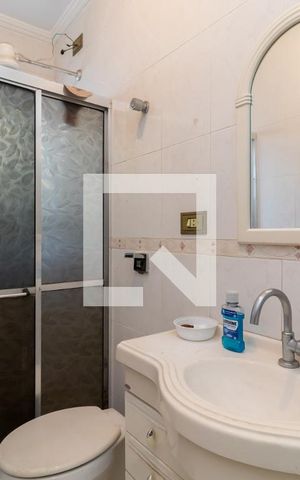 Casa à venda com 160m², 4 quartos e 2 vagasBanheiro 2