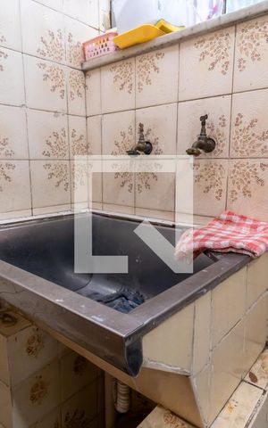Casa à venda com 160m², 4 quartos e 2 vagasÁrea de Serviço