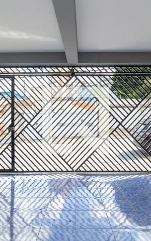 Casa à venda com 160m², 4 quartos e 2 vagasGaragem