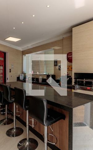 Casa à venda com 700m², 5 quartos e 5 vagas Casa à venda com 700m², 5 quartos e 5 vagasÁrea gourmet