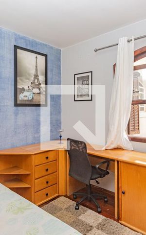 Casa à venda com 300m², 3 quartos e 5 vagas Casa à venda com 300m², 3 quartos e 5 vagasQuarto 1