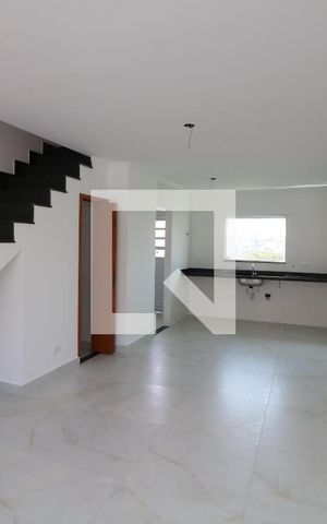 Casa à venda com 97m², 2 quartos e 4 vagasSala