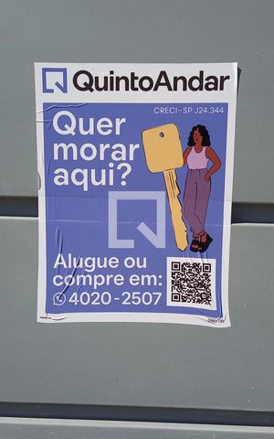 Casa à venda com 97m², 2 quartos e 4 vagas Casa à venda com 97m², 2 quartos e 4 vagasPlaquinha