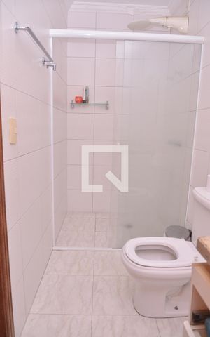Casa à venda com 250m², 4 quartos e 4 vagasBanheiro Suite 2