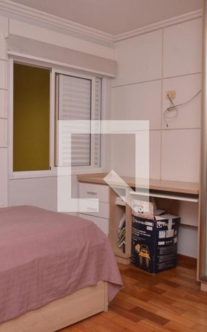 Casa à venda com 250m², 4 quartos e 4 vagasSuíte 2