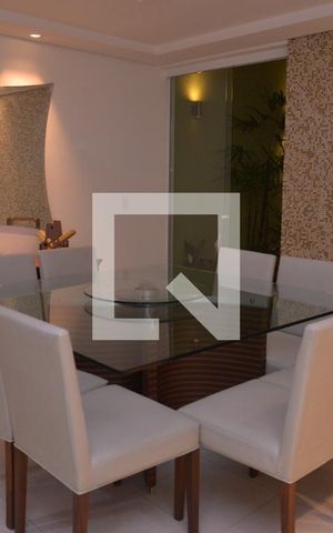 Casa à venda com 250m², 4 quartos e 4 vagasSala de Jantar