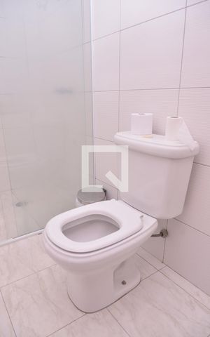 Casa à venda com 250m², 4 quartos e 4 vagasBanheiro Suite 2