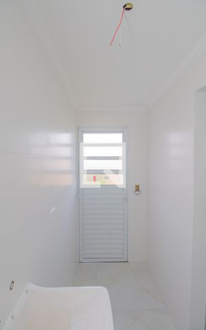 Casa à venda com 97m², 2 quartos e 4 vagas Casa à venda com 97m², 2 quartos e 4 vagasÁrea de Serviço