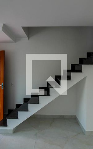 Casa à venda com 97m², 2 quartos e 4 vagas Casa à venda com 97m², 2 quartos e 4 vagasSala/Cozinha