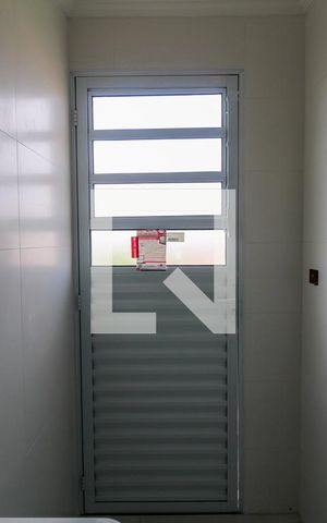 Casa à venda com 97m², 2 quartos e 4 vagas Casa à venda com 97m², 2 quartos e 4 vagasÁrea de Serviço