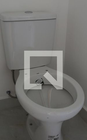 Casa à venda com 97m², 2 quartos e 4 vagasLavabo