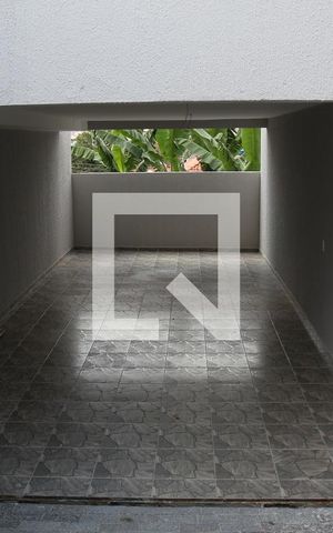 Casa à venda com 97m², 2 quartos e 4 vagasGaragem