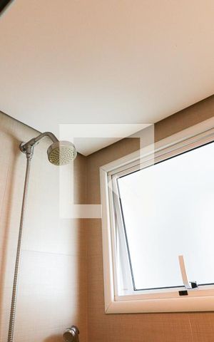 Apartamento para alugar com 83m², 2 quartos e 2 vagasBanheiro da Social