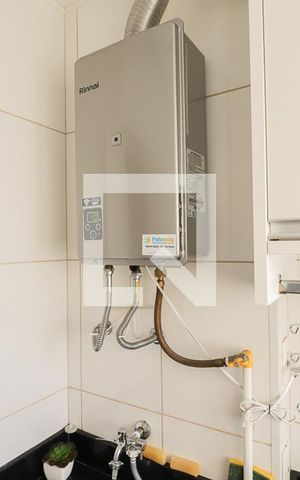 Apartamento para alugar com 83m², 2 quartos e 2 vagasCozinha e Área de Serviço