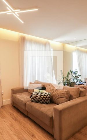 Apartamento para alugar com 83m², 2 quartos e 2 vagasSala