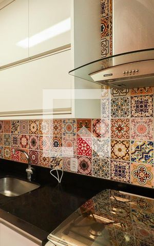 Apartamento para alugar com 83m², 2 quartos e 2 vagasCozinha e Área de Serviço