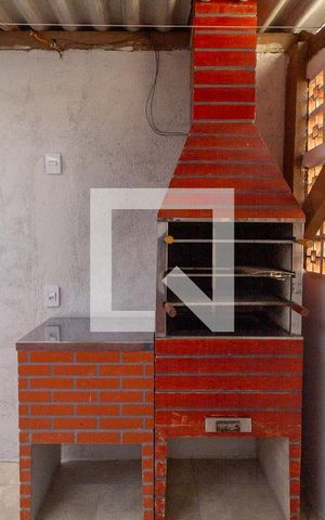 Casa à venda com 520m², 5 quartos e 2 vagas Casa à venda com 520m², 5 quartos e 2 vagasArea externa