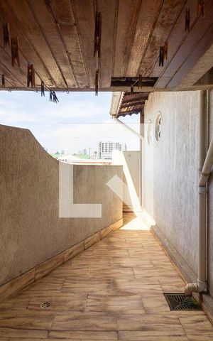 Casa à venda com 520m², 5 quartos e 2 vagas Casa à venda com 520m², 5 quartos e 2 vagasArea externa