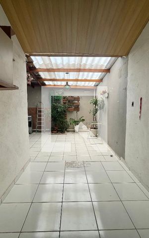 Casa para alugar com 150m², 2 quartos e 4 vagasLavanderia