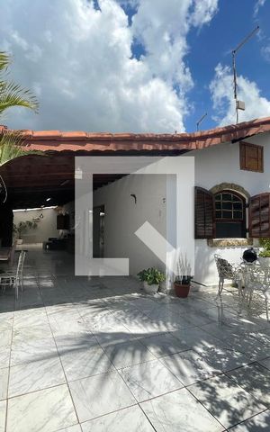Casa para alugar com 150m², 2 quartos e 4 vagasFachada