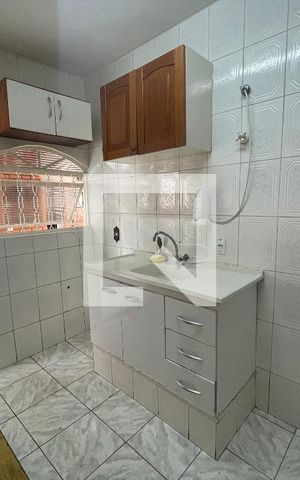 Casa para alugar com 150m², 2 quartos e 4 vagasCozinha