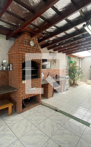 Casa para alugar com 150m², 2 quartos e 4 vagasChurrasqueira